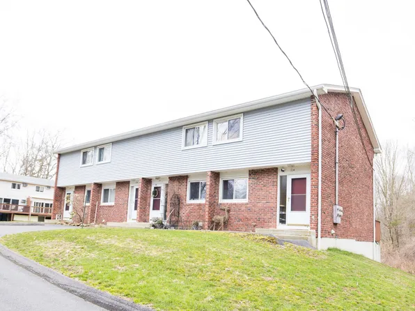 11 Anton Road APT D, Mansfield, CT 06268