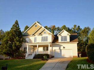 213 Danagher Ct, Holly Springs, NC 27540