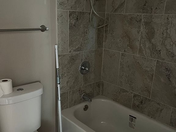 4th image of 16855 Turk Dr