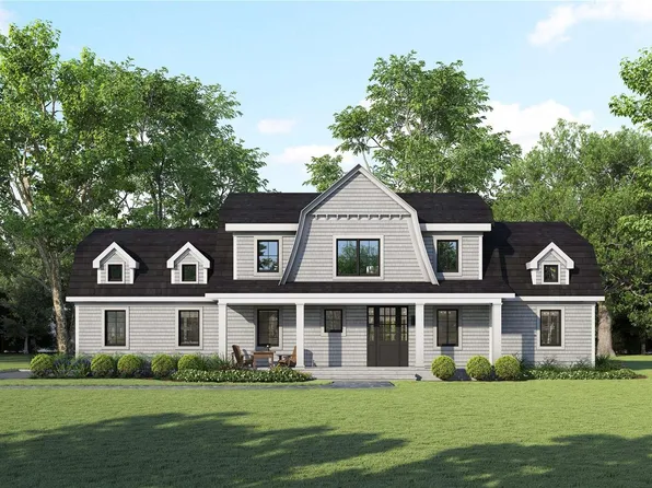 7 Happy Ln, Westhampton Beach, NY 11978