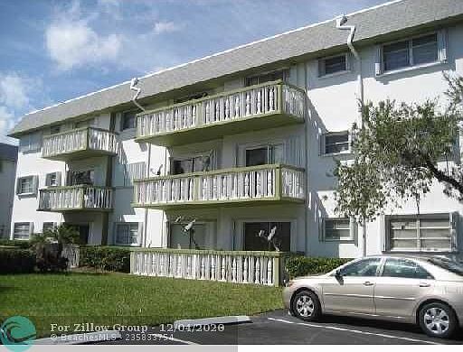 2nd image of 15201 NE 6th Ave #107