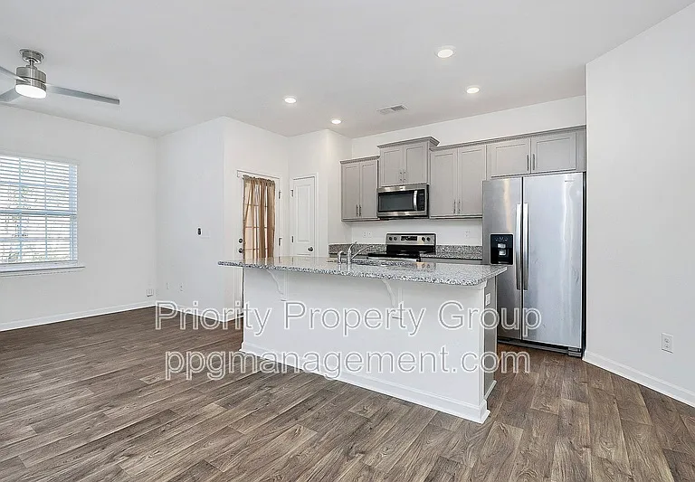 6131 Guildford Hill Ln — Photo 3
