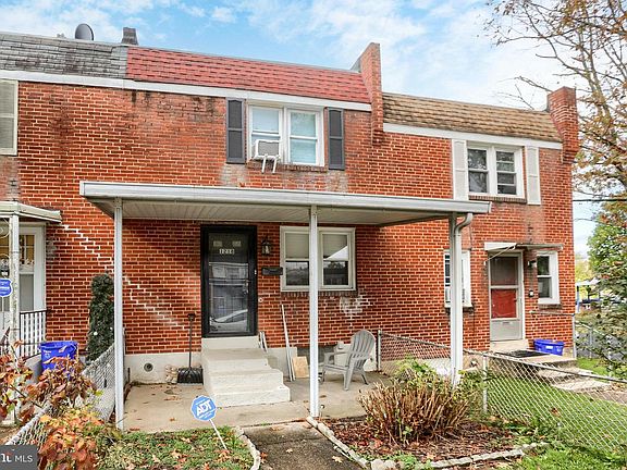2nd image of 1218 Rolleston St