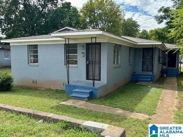 34 Omega St, Birmingham, AL 35205