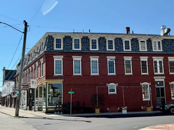 282 Central Avenue, Dover, NH 03820
