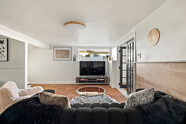 3811 Wilson St — Photo 37