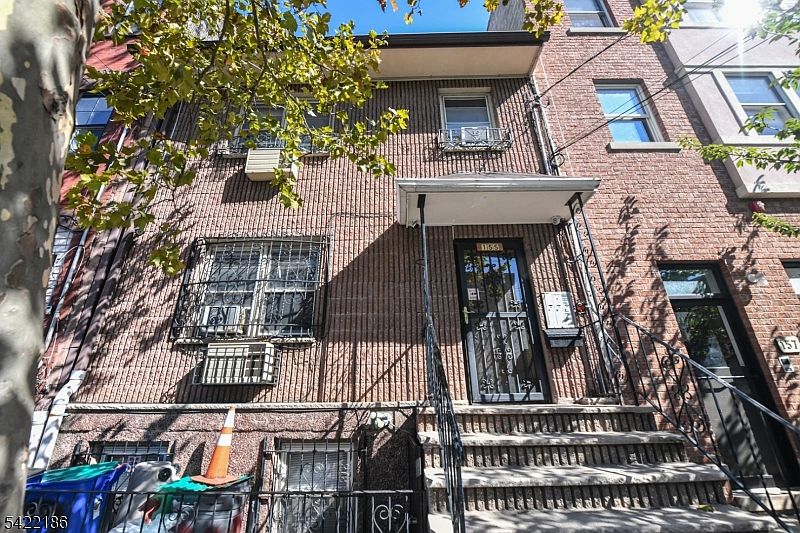 1st image of 155 Lafayette St