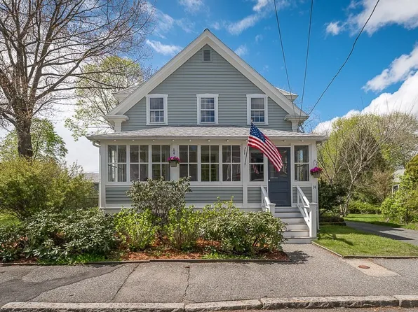 14 High St, Beverly, MA 01915