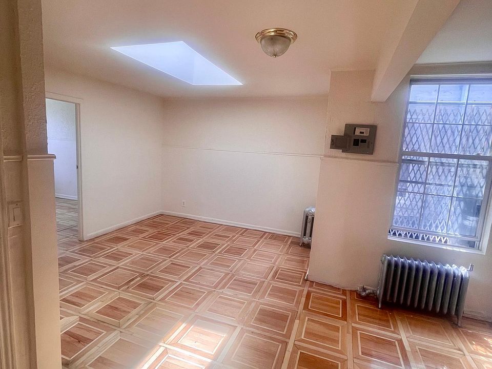 2nd image of 2918 Avenue P #1
