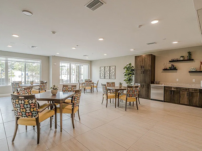 Heron Ridge 62+ Apartments — Photo 14