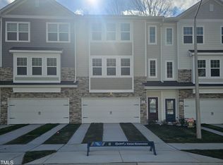 6916 Woodland Stream Pl, Raleigh, NC 27616