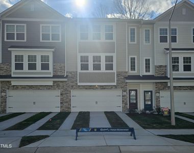 6916 Woodland Stream Pl, Raleigh, NC, 27616