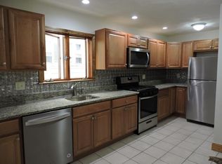 18 Oakland St, Cambridge, MA 02139