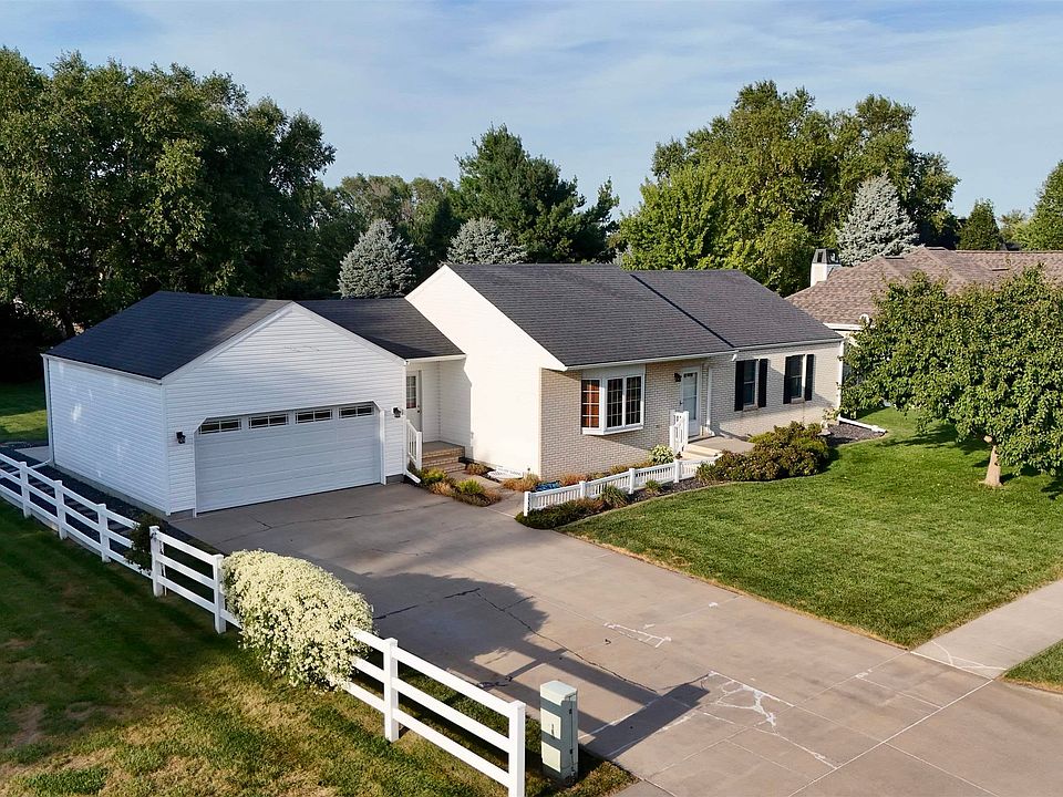 1st image of 1339 Duke Dr