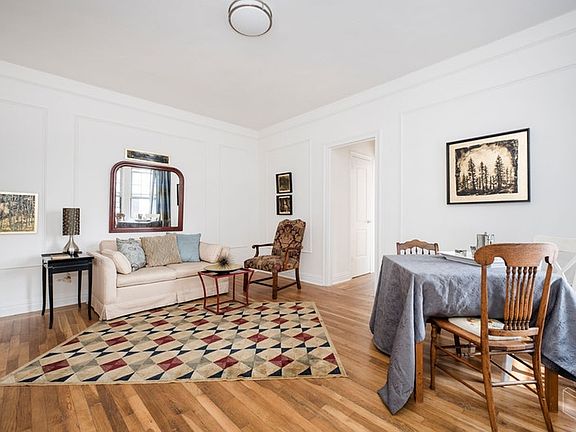 2nd image of 153 Henry St #9D