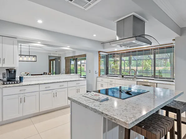 160 Forester Court, Wellington, FL 33414