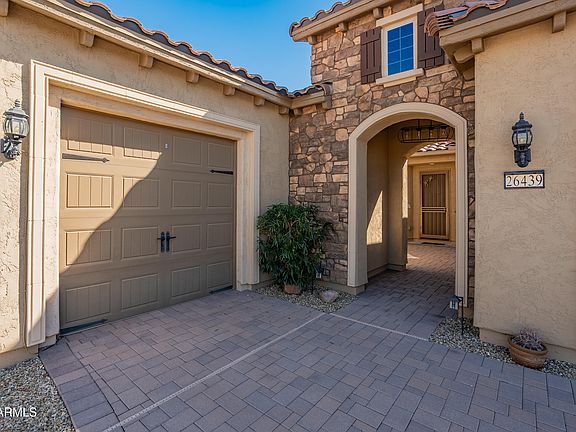 3rd image of 26439 W COVEY Lane