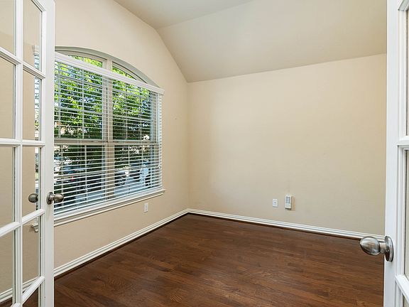 3rd image of 14534 Rawhide Way