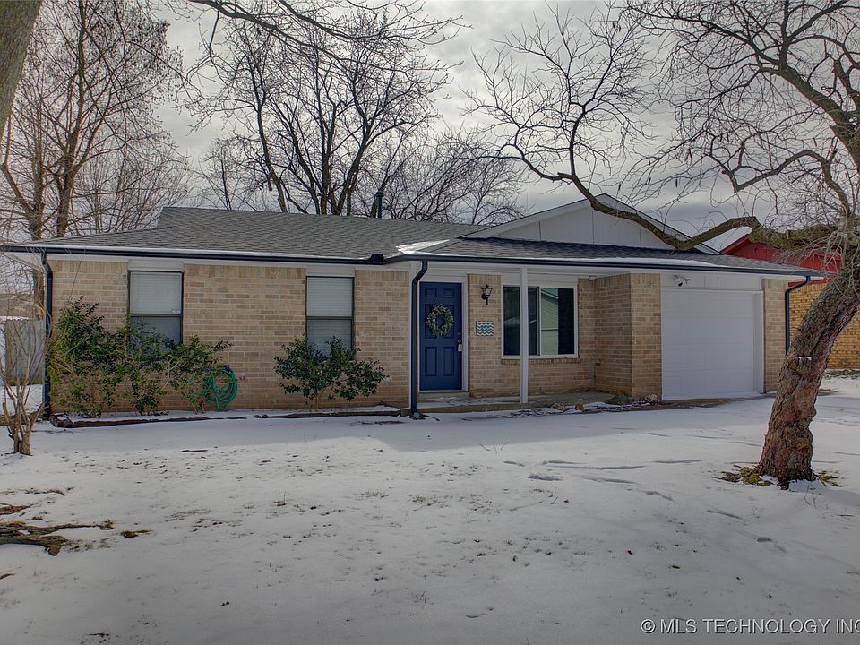 1st image of 458 W 147th Pl S