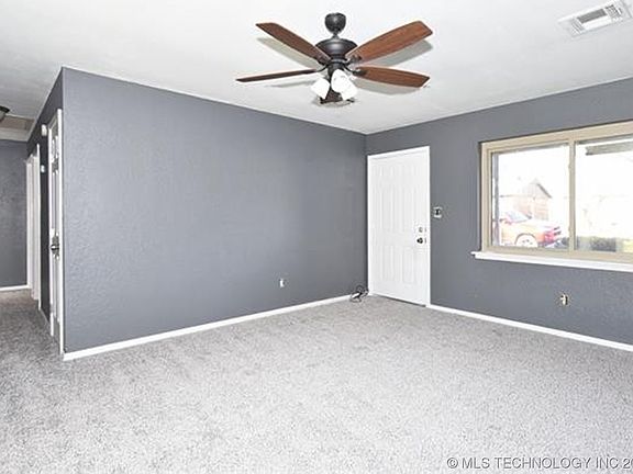 4th image of 14339 S Dogwood St