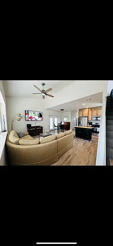 2721 N Walnut Ave Photo 1