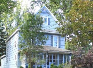 330 Pleasant Ave, Hamburg, NY 14075