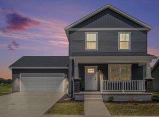 652 Bungalow Dr, Nappanee, IN