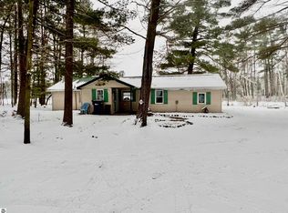 4600 N Indian Lake Rd, Traverse City, MI 49696