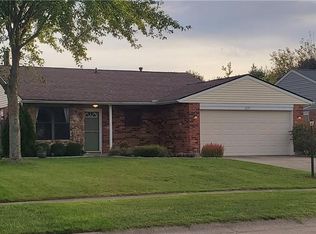 6334 Shull Rd, Dayton, OH 45424