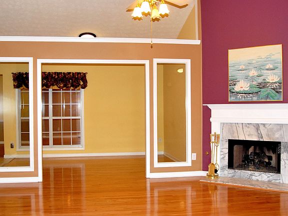 3rd image of 1865 Westfield Dr