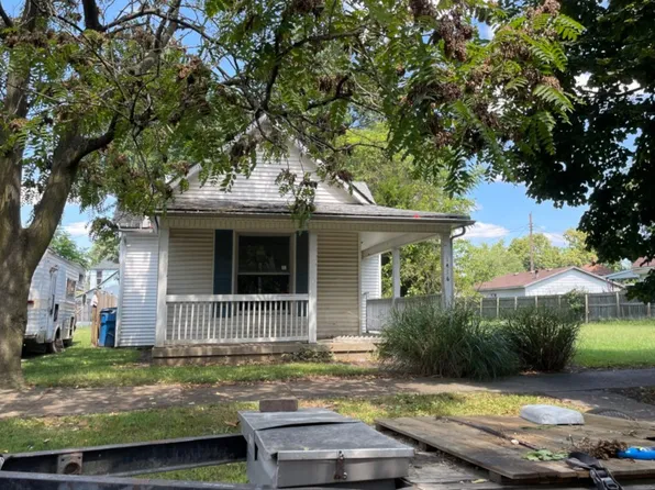 1416 Woodley Ave, Terre Haute, IN 47804