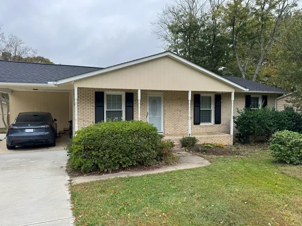1505 Foxwood Dr, Garner, NC 27529