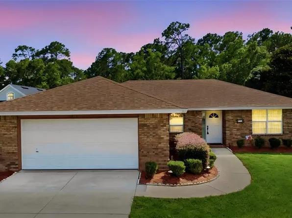 687 Winterberry Trl, Deland, FL 32724