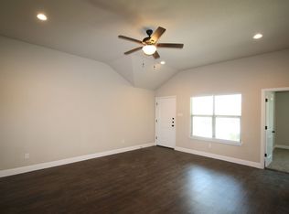 1325-1329 White Sand Dr., Azle, TX 76020