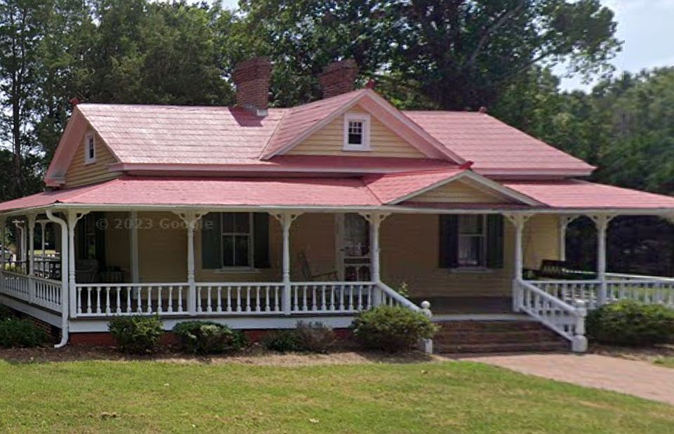 1st image of 303 Springwood Ave