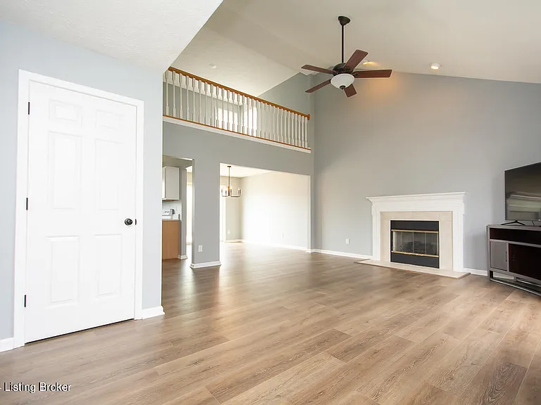 6702 Shallow Rock Dr — Photo 7