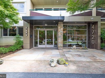 4720 Chevy Chase Dr APT 501, Chevy Chase, MD, 20815