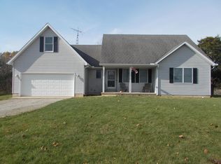 8920 Cross Rd, Washington Court House, OH 43160