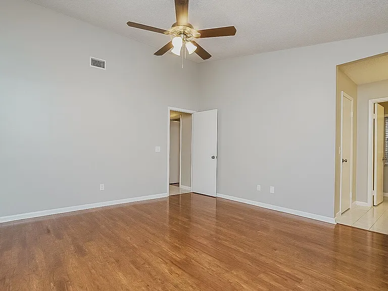 24734 Silversmith Dr — Photo 7