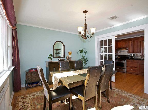 4th image of 720 Hempstead Ave