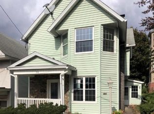 30 Maple Ave, Carbondale, PA 18407