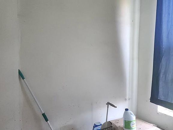 3rd image of 3530 Park Heights Ave