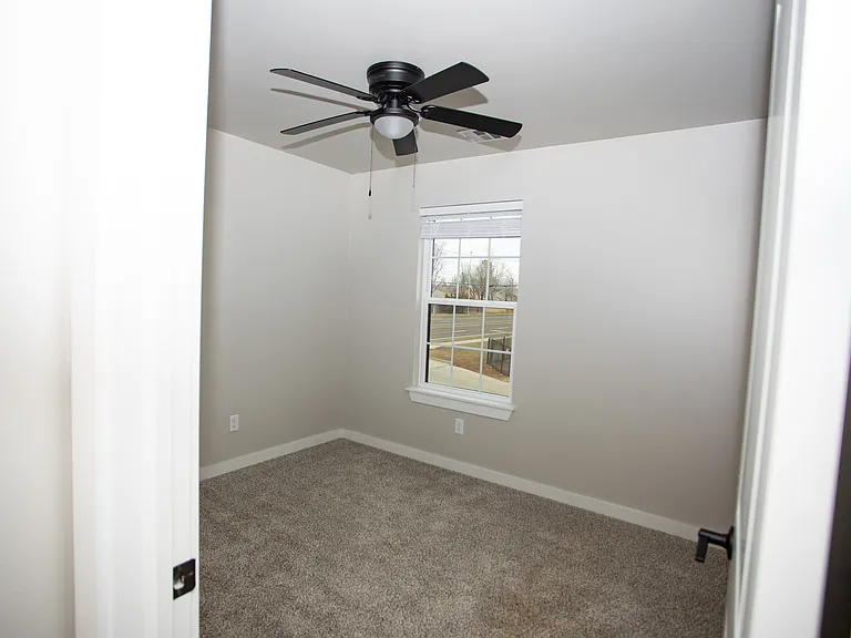 1800 Alameda St — Photo 29