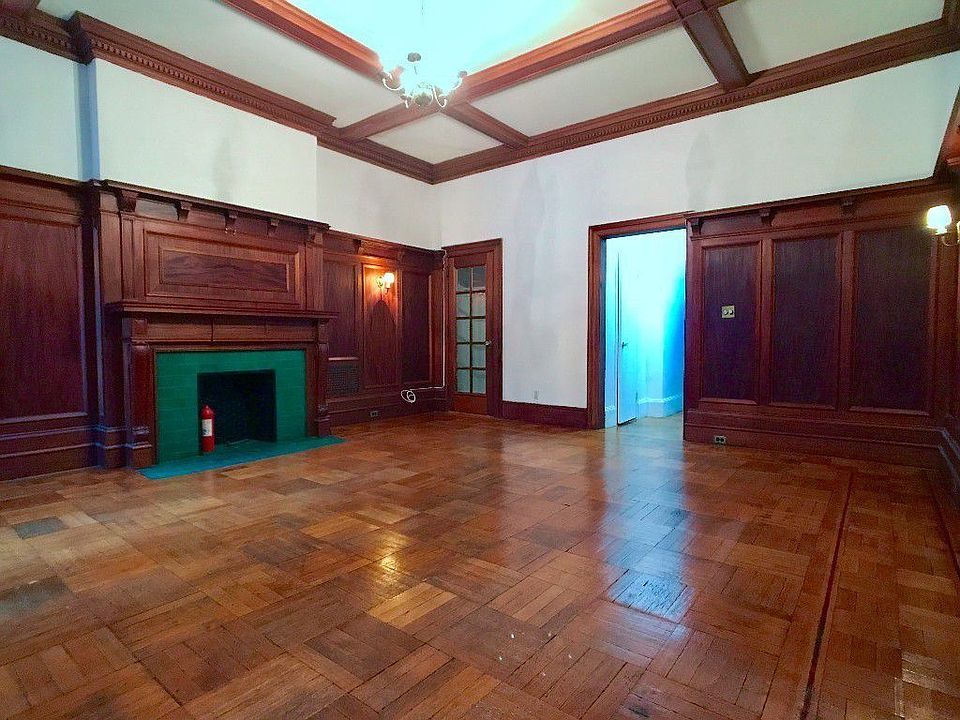 1st image of 306 W 107th St APT 2R