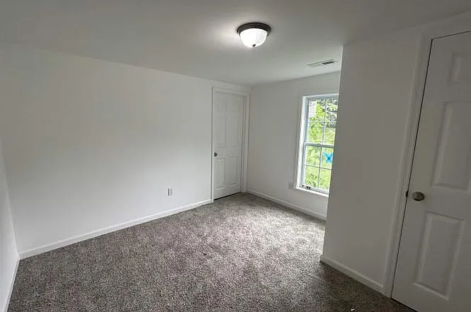 325 Section Line Rd — Photo 9