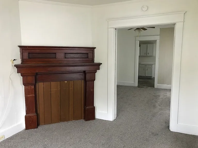 219 Chestnut St #1 — Photo 2