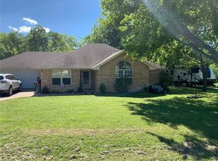 150 Beaver Creek Dr, Waxahachie, TX 75165
