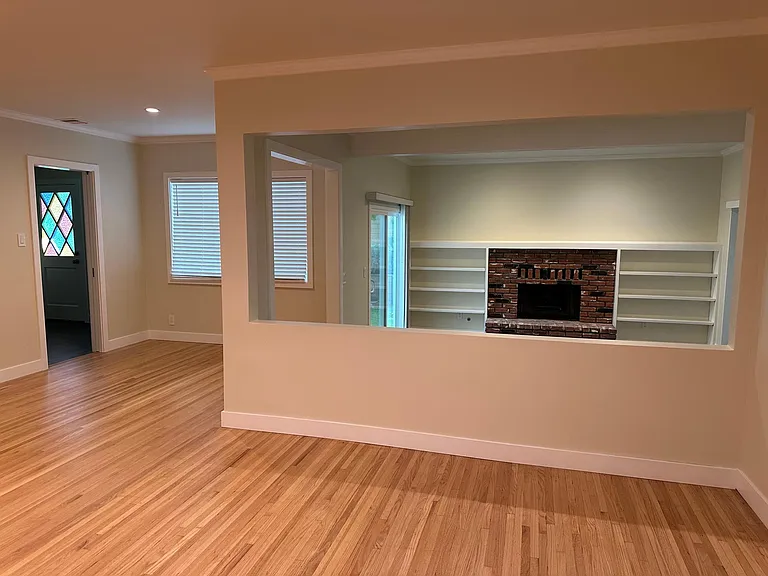 1473 Fulton Ave — Photo 9