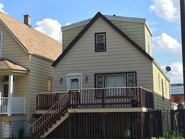 1st image of 5061 W 32nd Pl