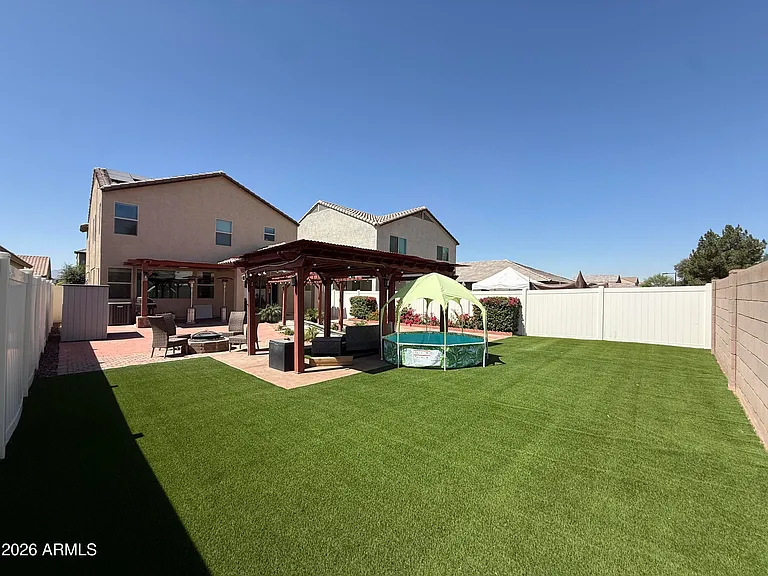 8804 W Jefferson St — Photo 28
